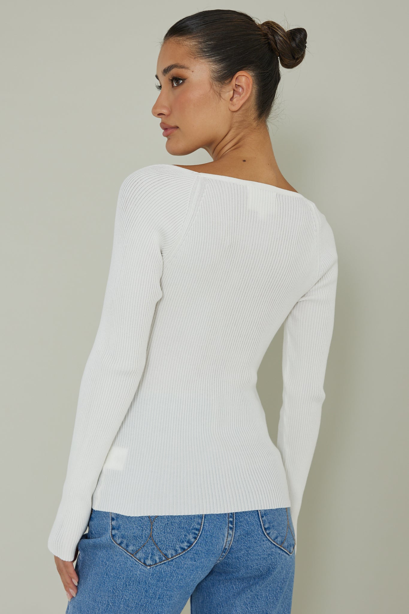 Shop the Switch Focus Long Sleeve Knit Top White | Selfie Leslie