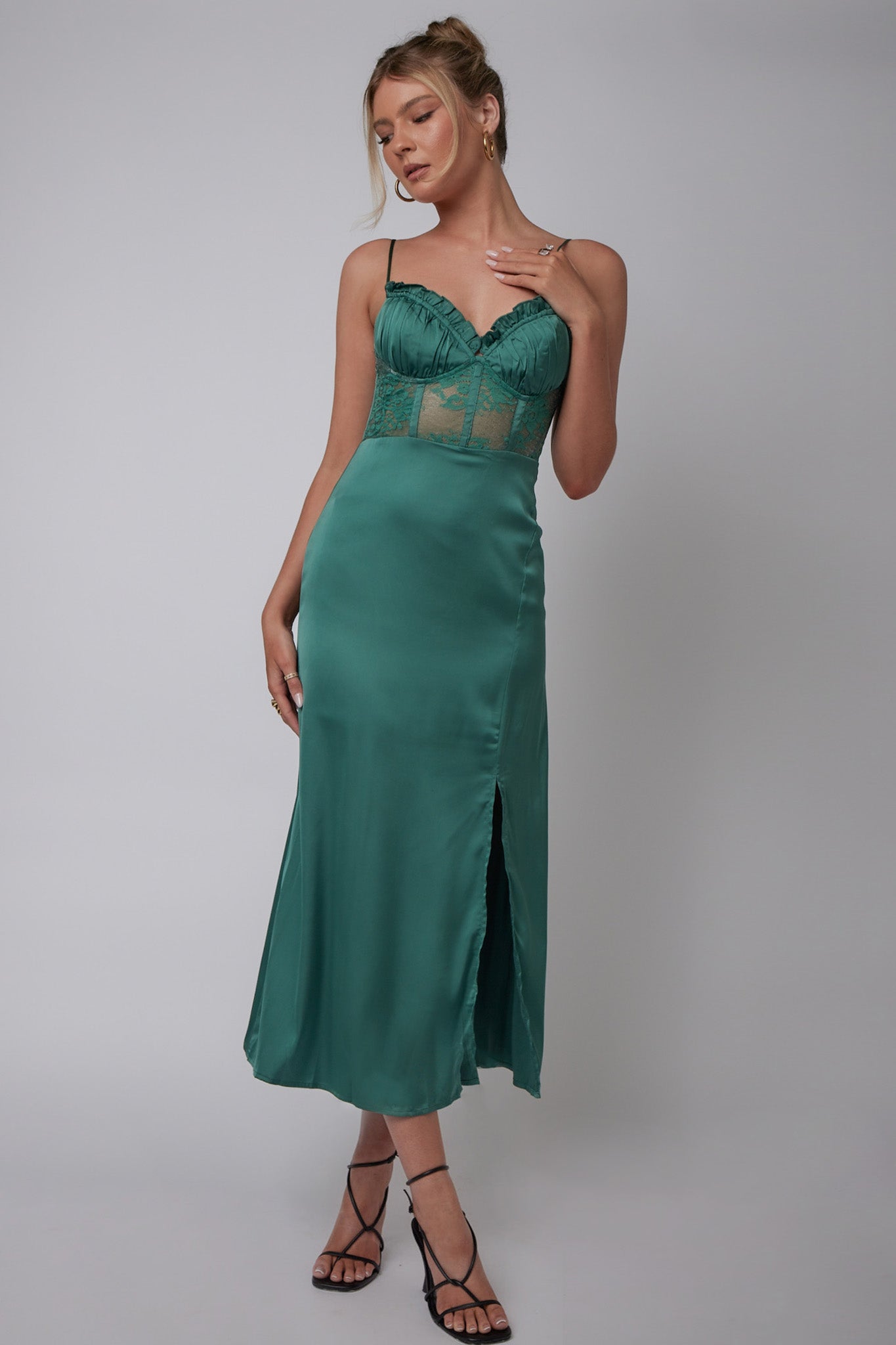 Shop the Trophy Lace Bodice Midi Dress Emerald | Selfie Leslie