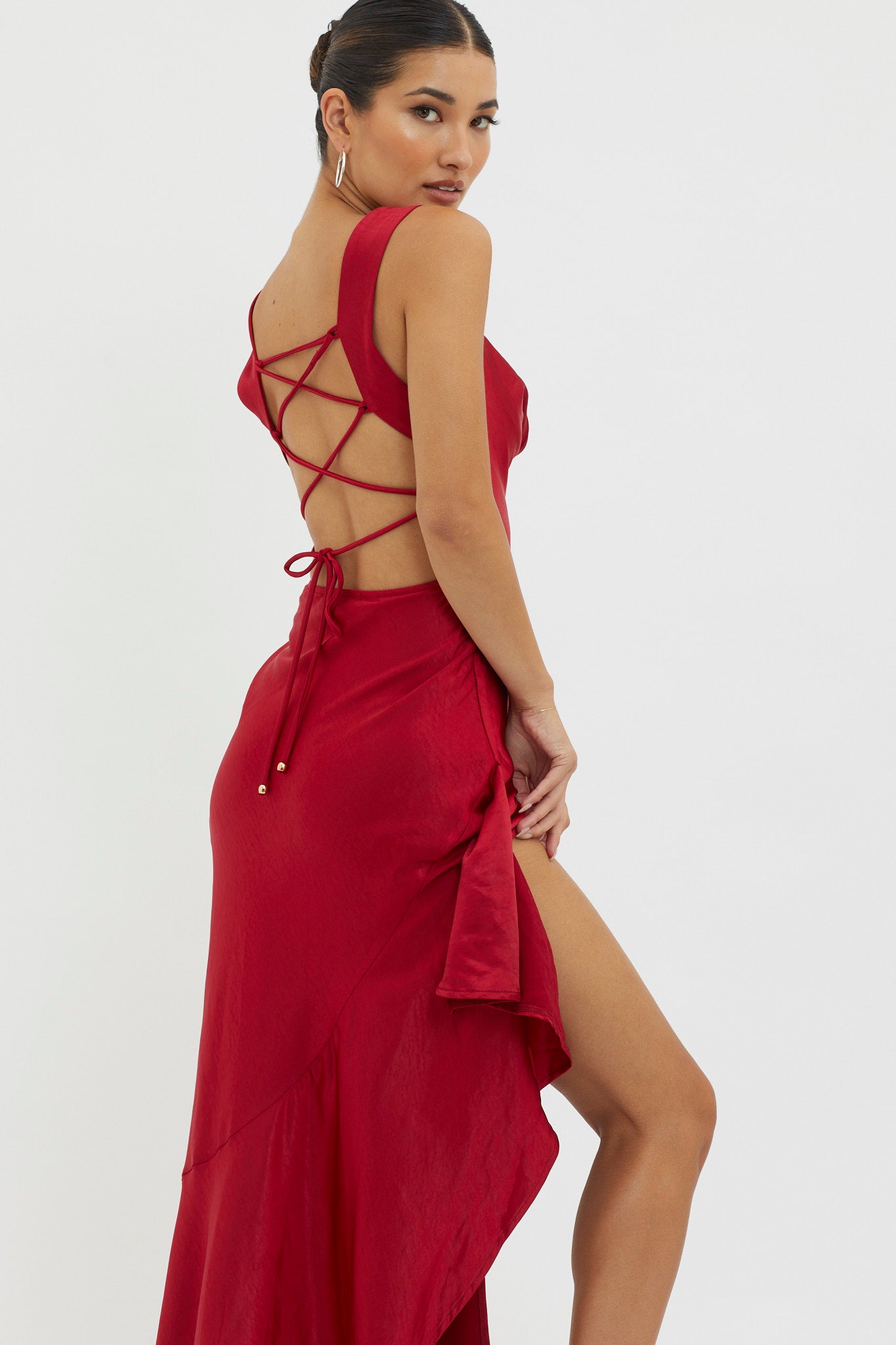 Selfie LESLIE Women s Dresses Ellianna Lace Up Back Maxi Dress Red M by Here Comes The Sun