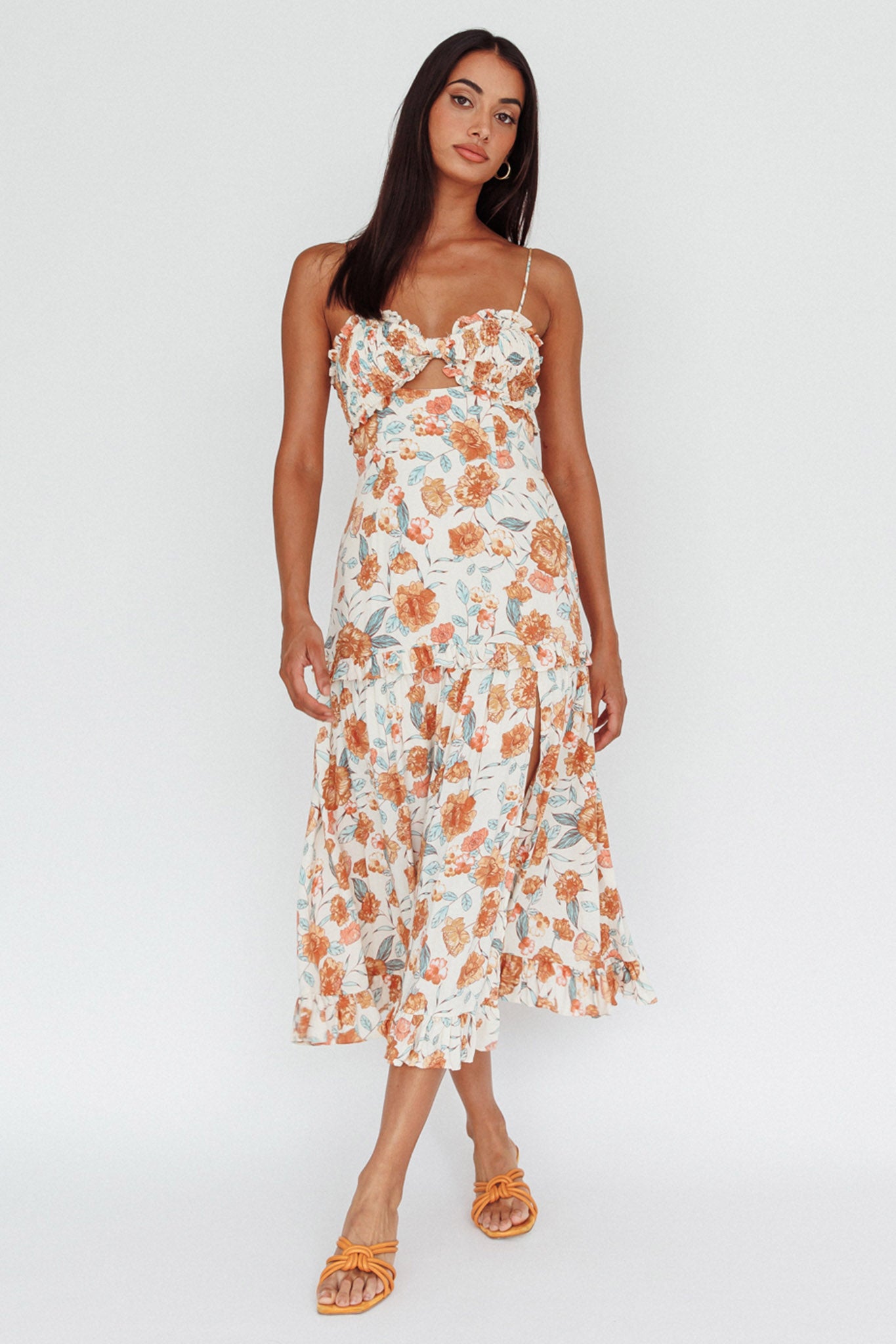 Shop the Everglow Shirred Bust Midi Dress Floral Beige | Selfie Leslie