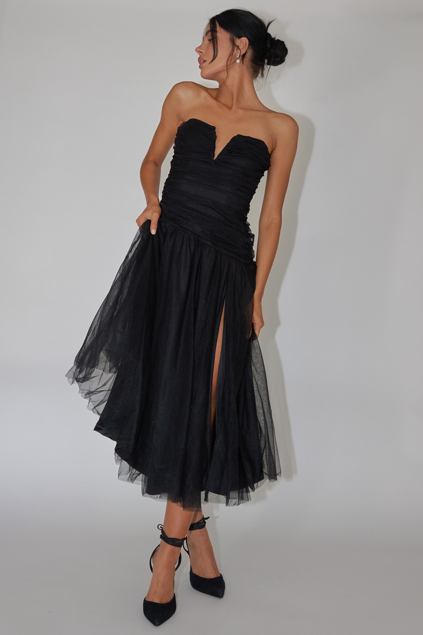 Selfie LESLIE Women s Daphnie Drop Waist Tulle Midi Dress