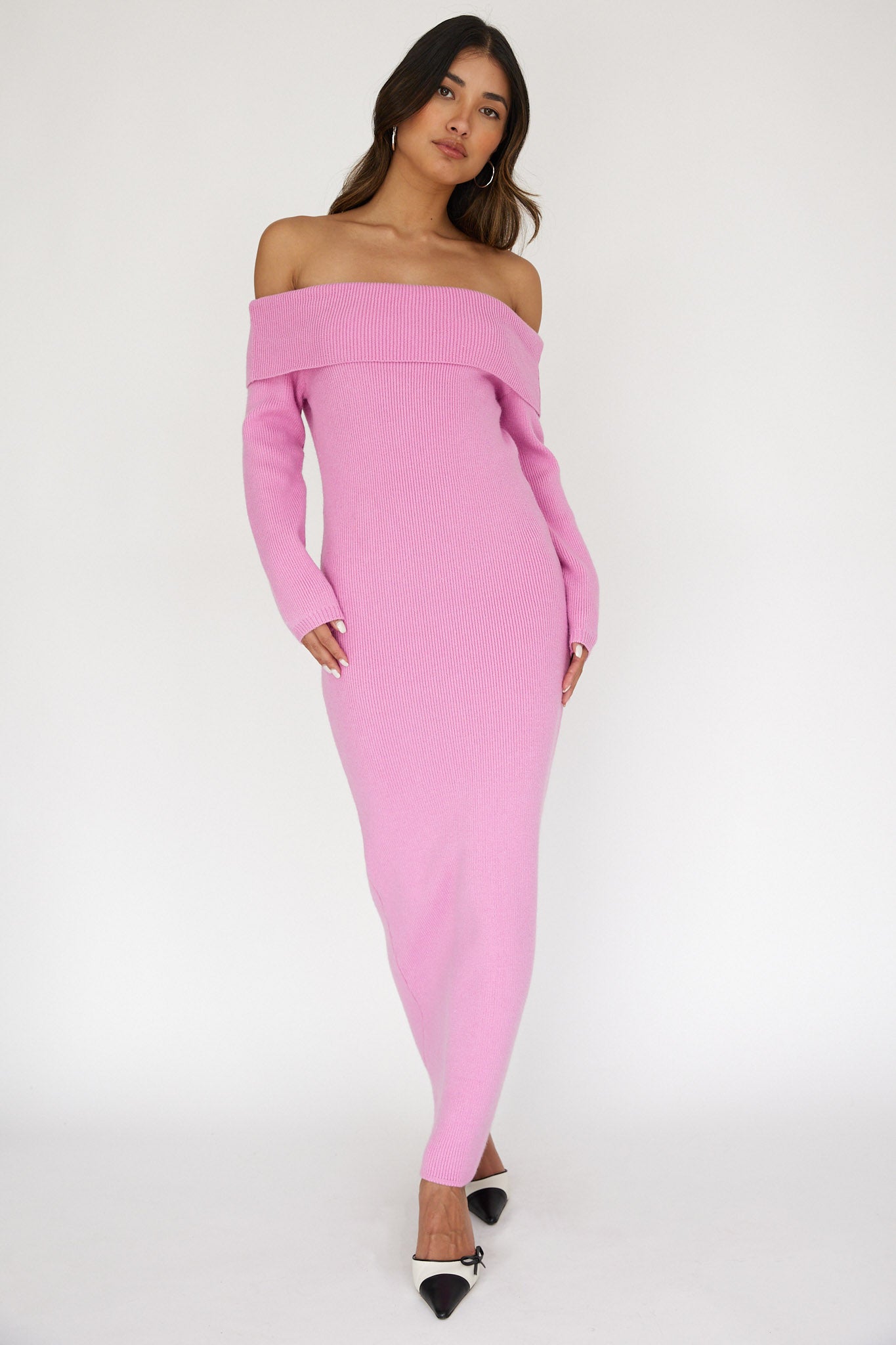 The Frolic off-shoulder knitted midi dress in pink marl