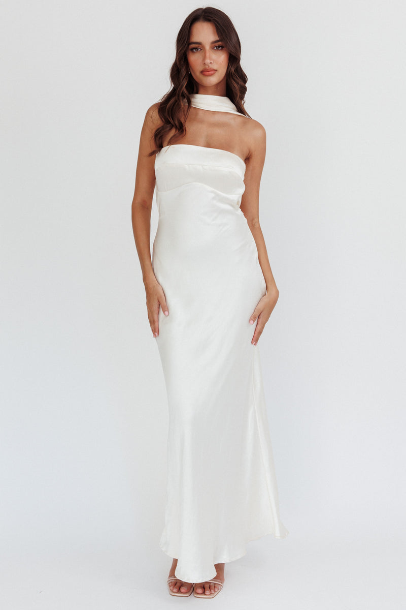 Shop the Damsel Reverse Halter Maxi Dress Oyster | Selfie Leslie