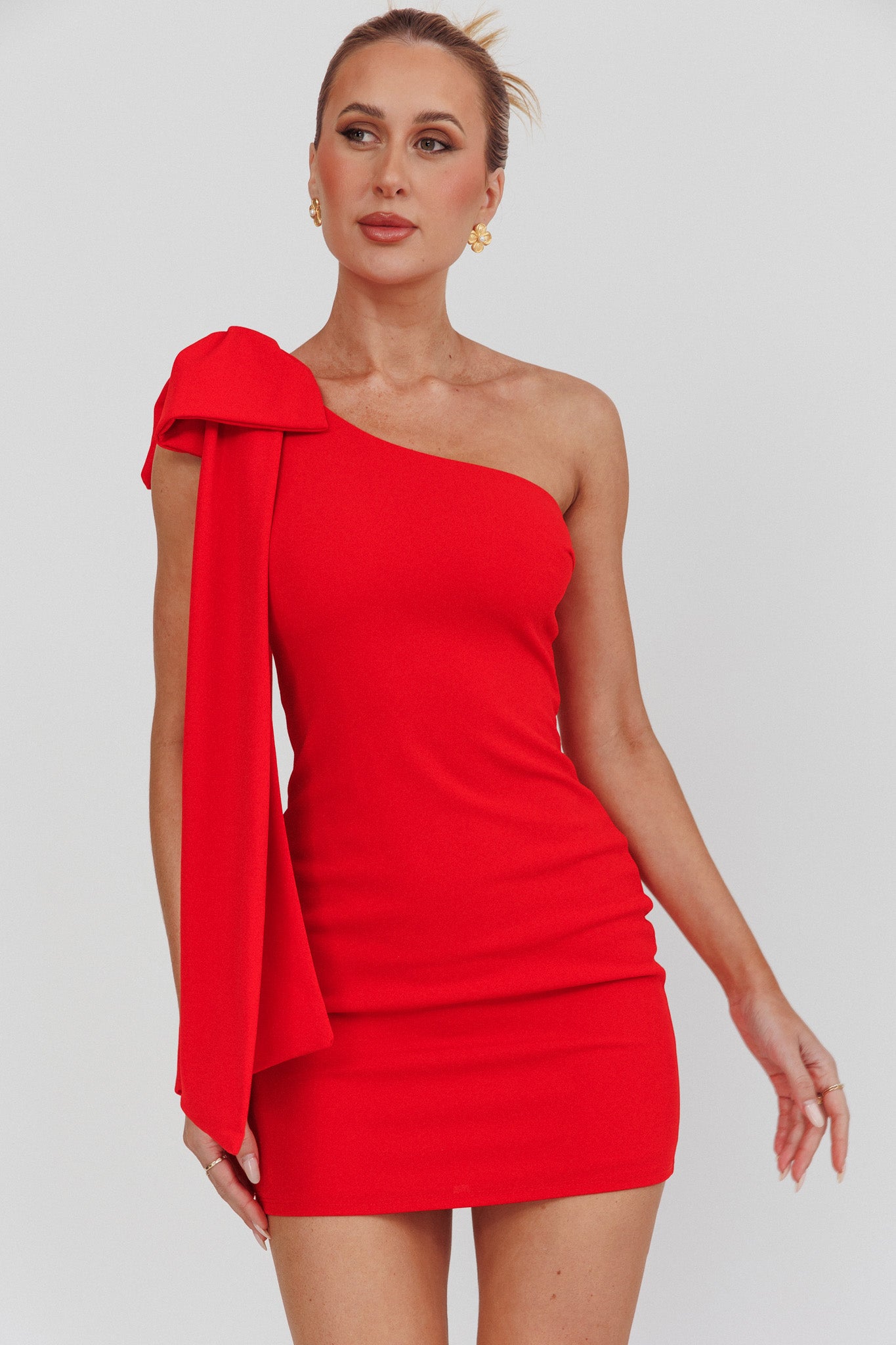 Selfie LESLIE Women s Dresses Earned It One Shoulder Bow Mini Dress Red M by Selfie LESLIE