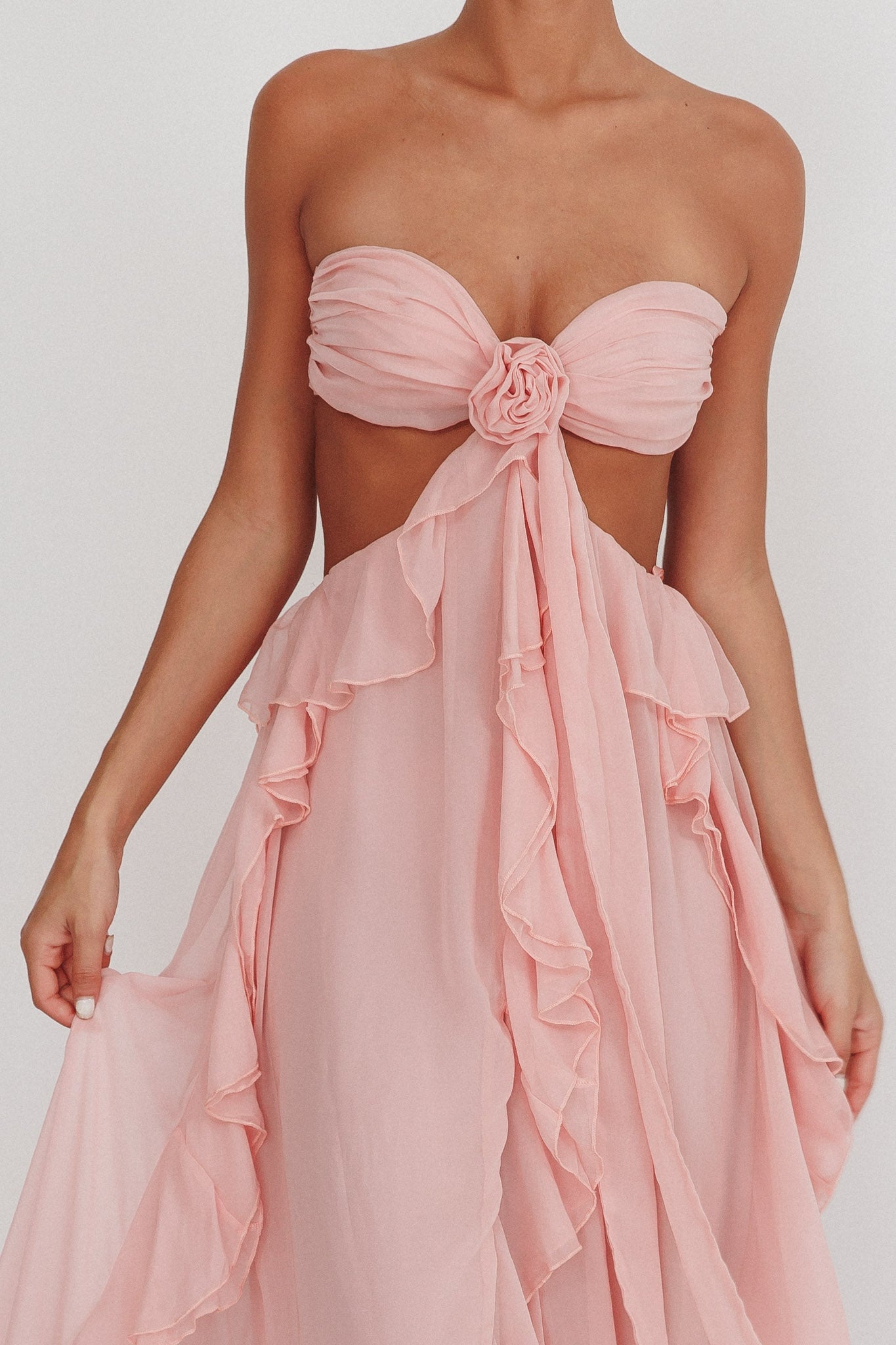 Shop the Santiago Cut Out Ruffle Maxi Dress Blush Selfie Leslie
