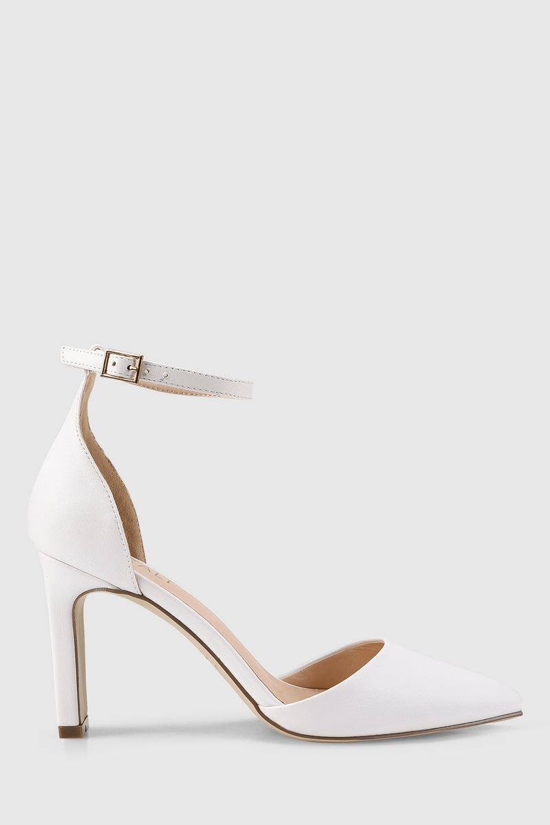 Shop the VERALi Kitra Closed Toe Heels White | Selfie Leslie