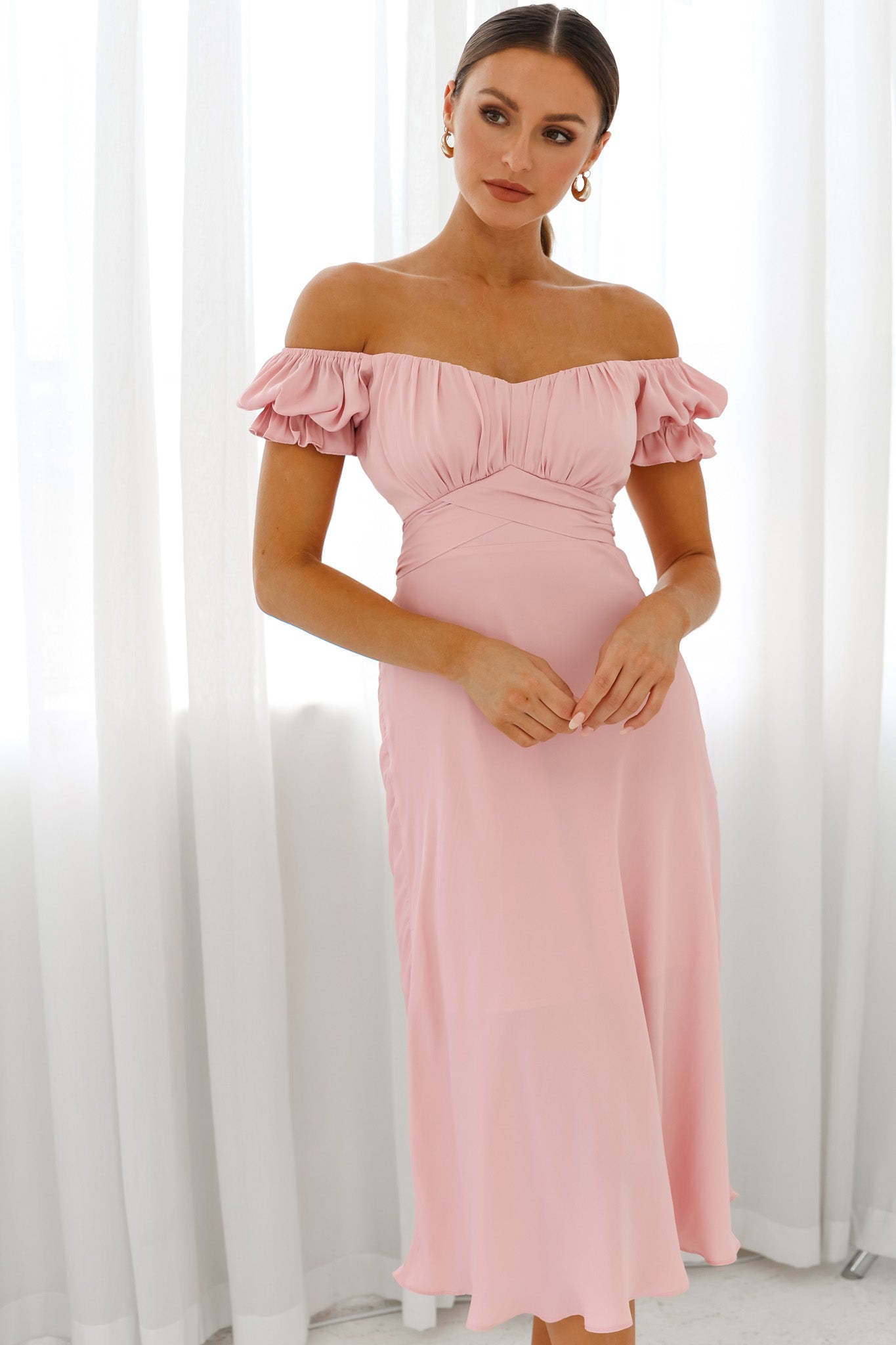 Shop The Linka Off Shoulder Tie Back Midi Dress Blush Selfie Leslie 2658