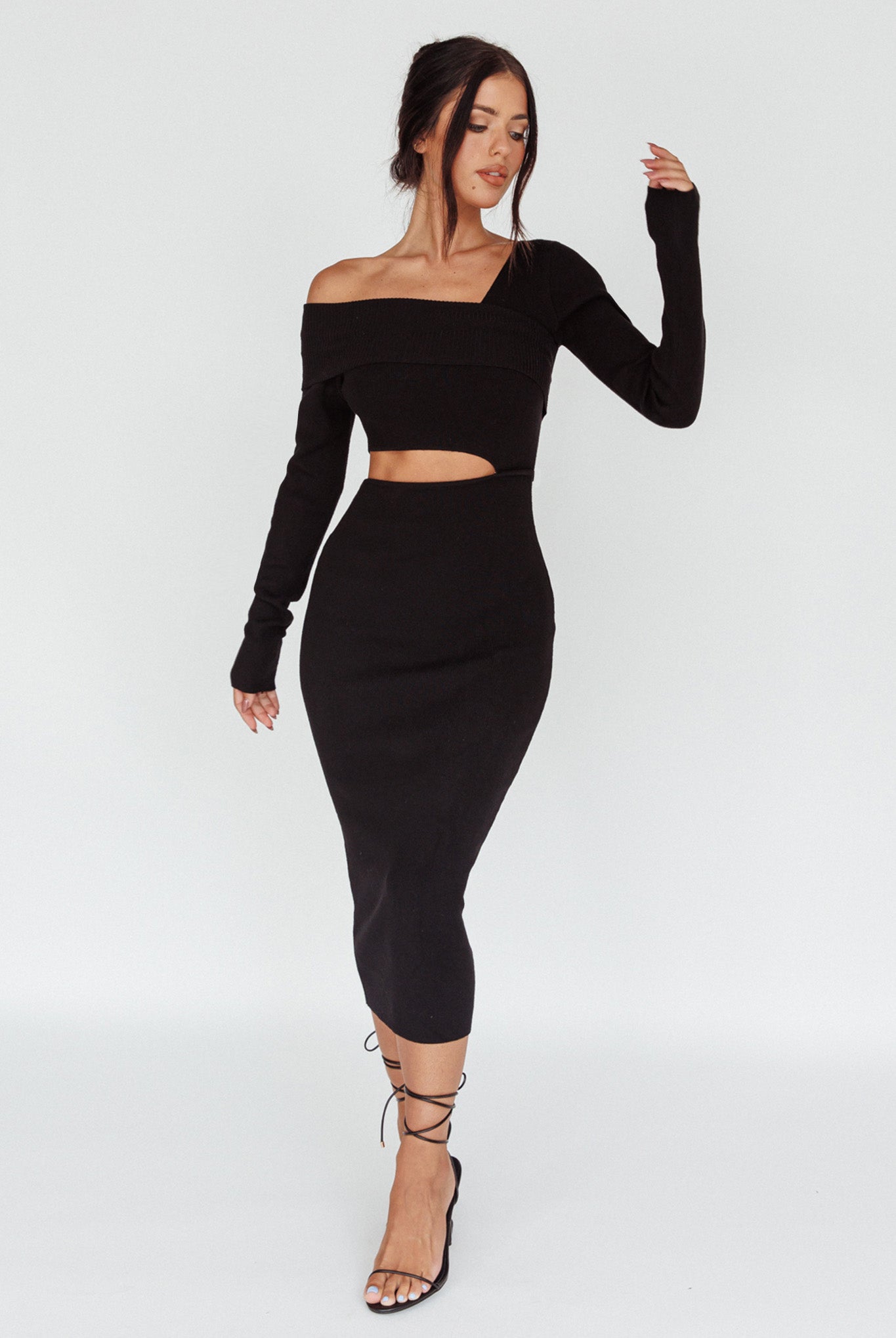 Shop the Tamar Long Sleeve One-Shoulder Midi Dress Black | Selfie Leslie