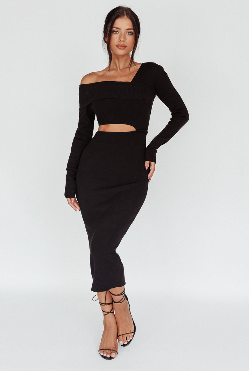 Shop the Tamar Long Sleeve One-Shoulder Midi Dress Black | Selfie Leslie