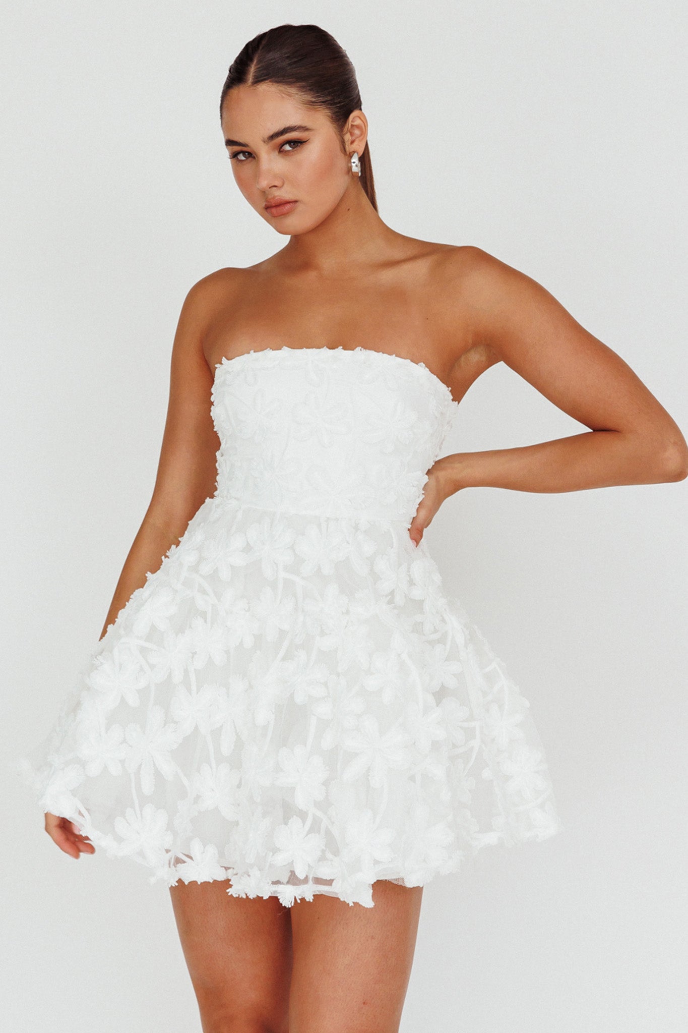 Embellished white 2024 mini dress