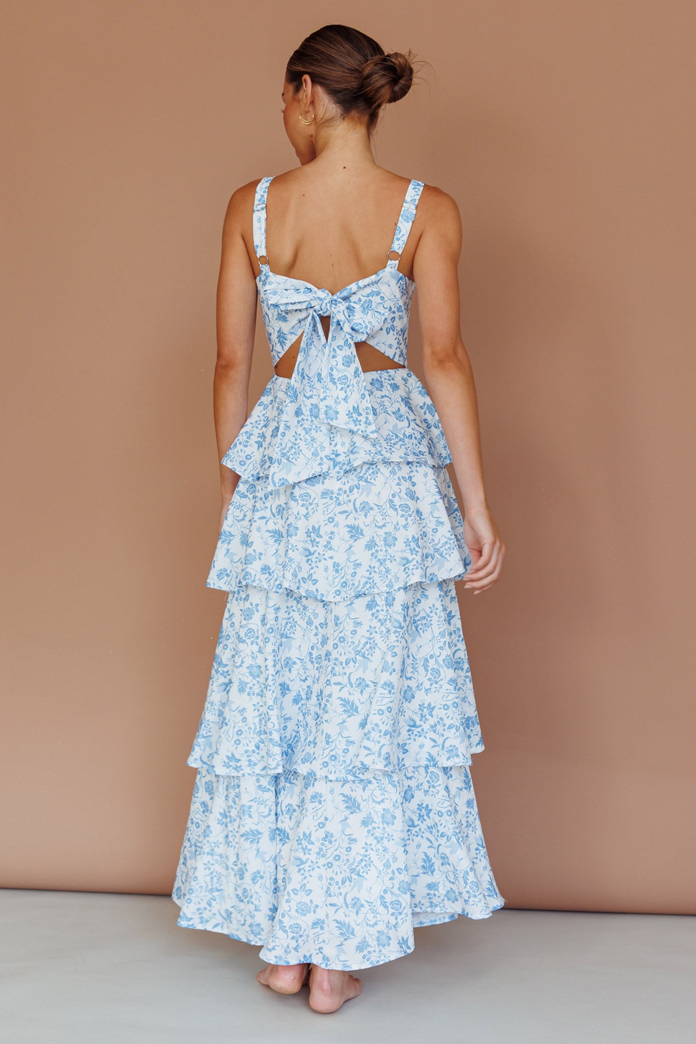 Shop the Provence Bloom Tiered Midi Dress Floral Blue | Selfie Leslie