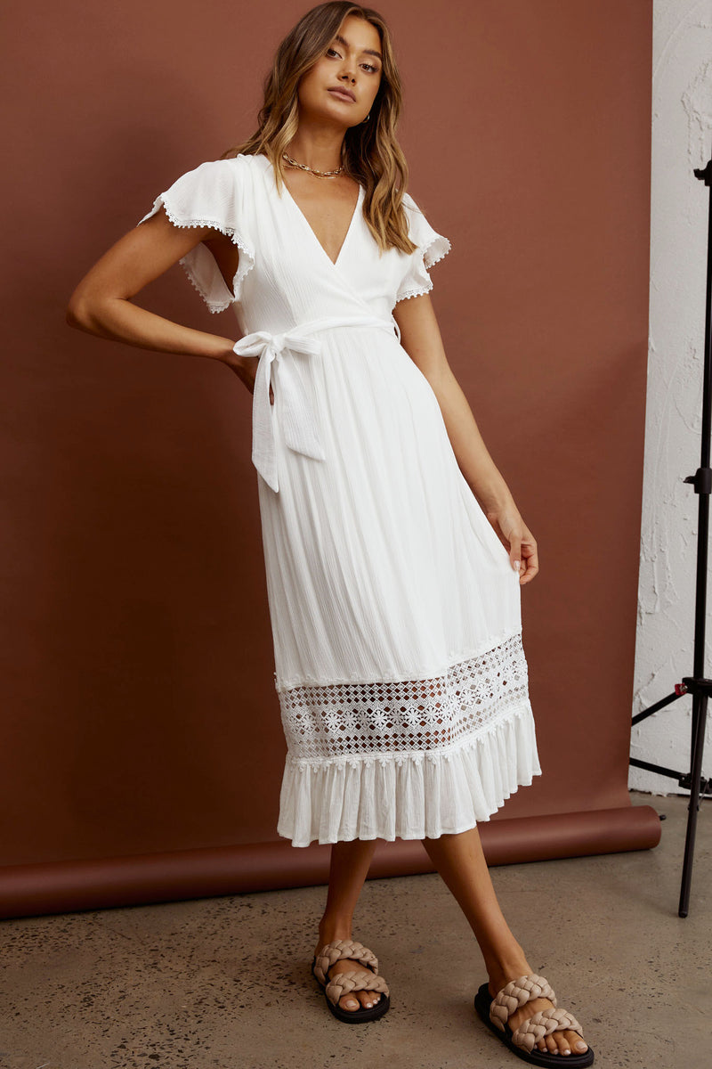 Shop the Zephyr Waist Tie Midi Dress White | Selfie Leslie