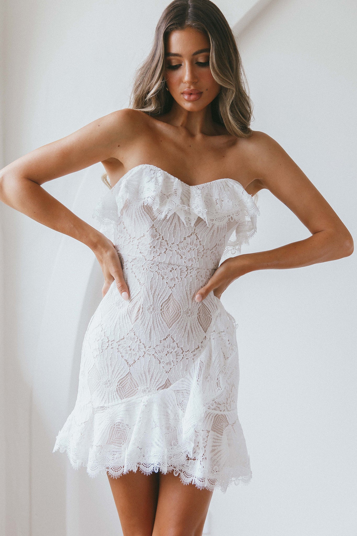White Lace Short Dress with Floral Embroidery